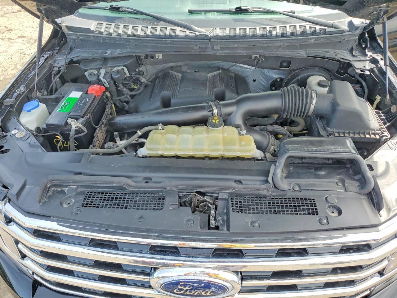 2021 FORD Expedition