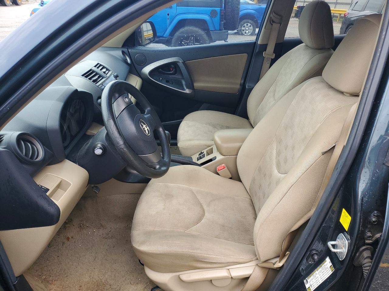 2011 TOYOTA RAV4