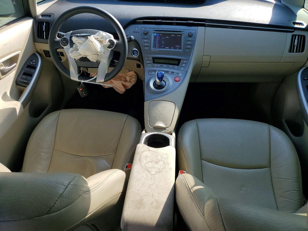 2014 TOYOTA PRIUS
