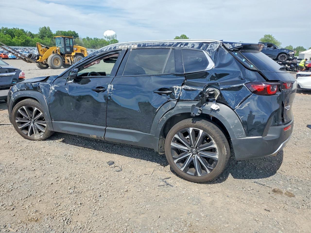 2025 MAZDA CX-50
