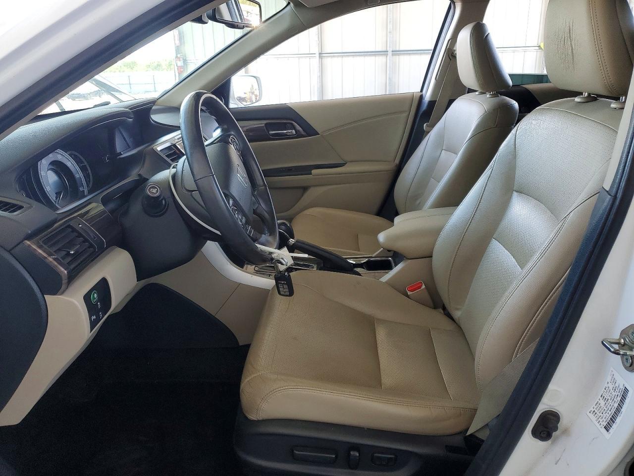 2016 HONDA ACCORD