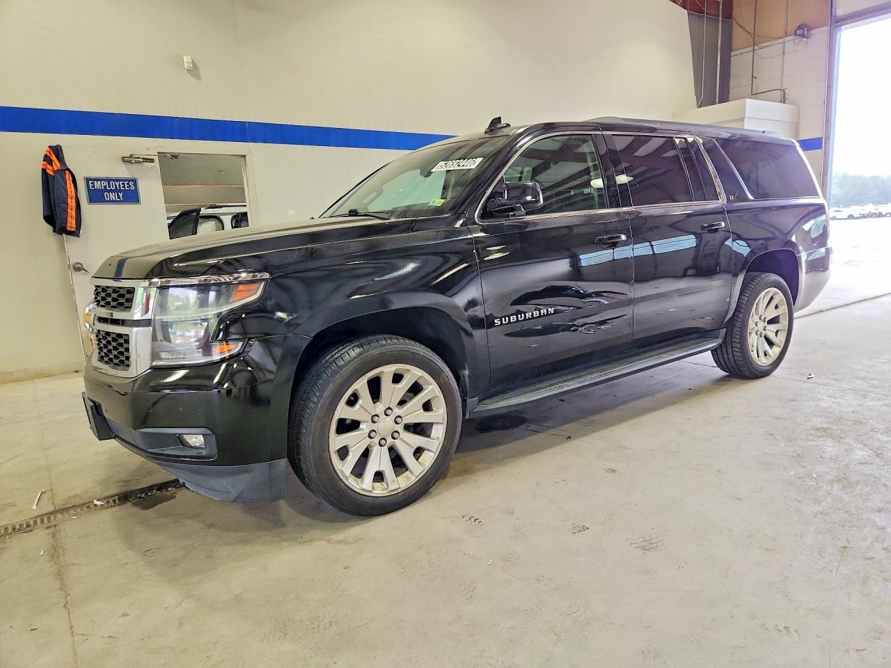 2017 CHEVROLET Suburban