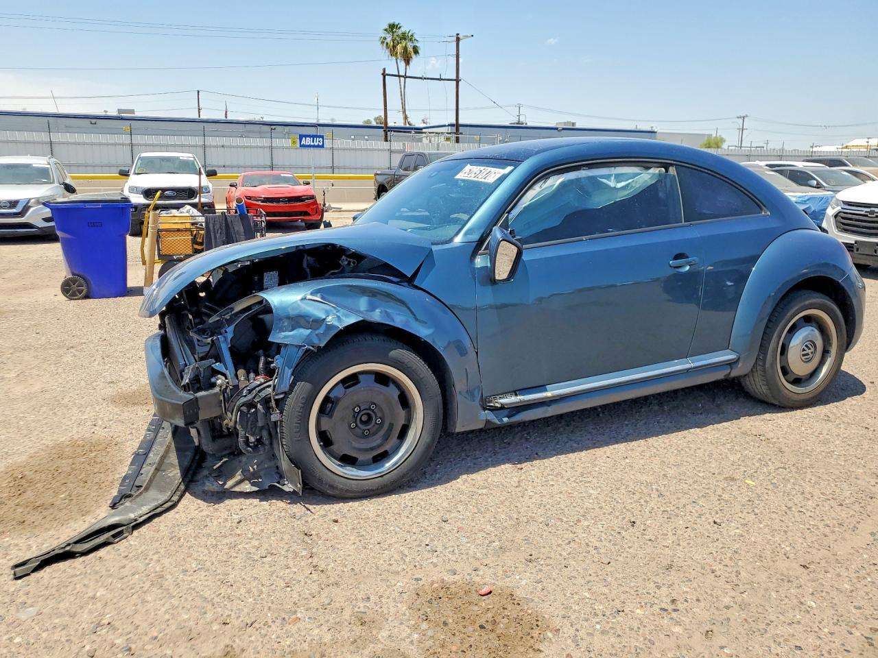 2018 VOLKSWAGEN Beetle