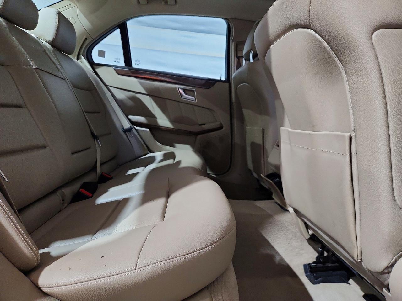 2012 MERCEDES-BENZ E-Class