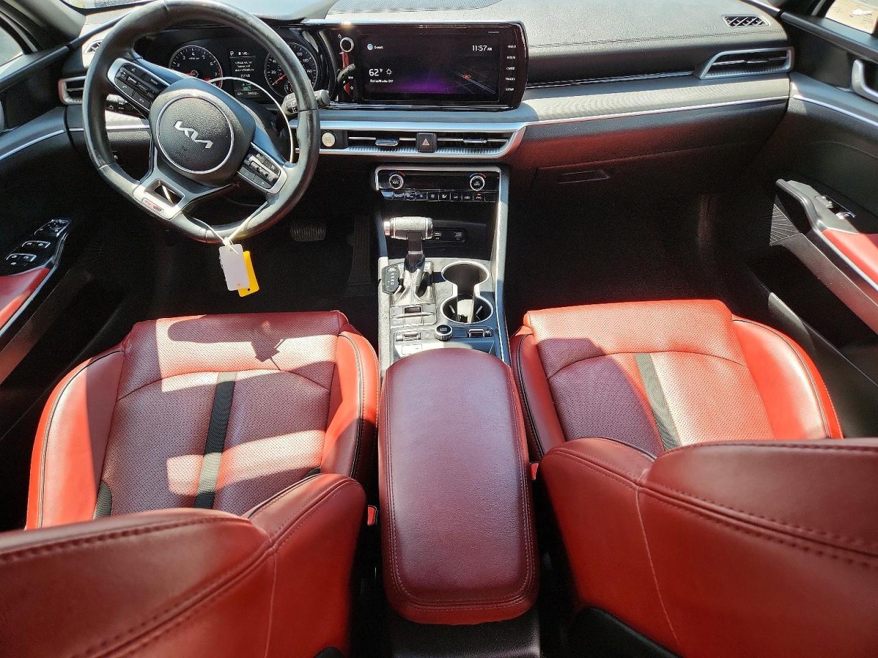 2022 KIA K5