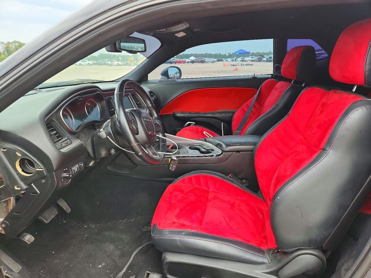 2020 DODGE Challenger
