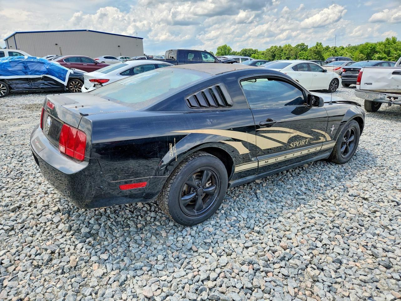 2007 FORD MUSTANG