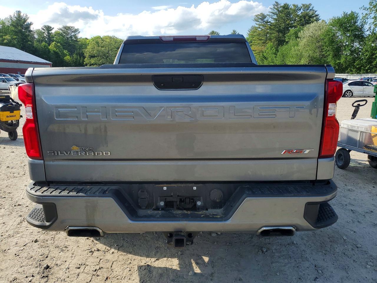 2021 CHEVROLET Silverado