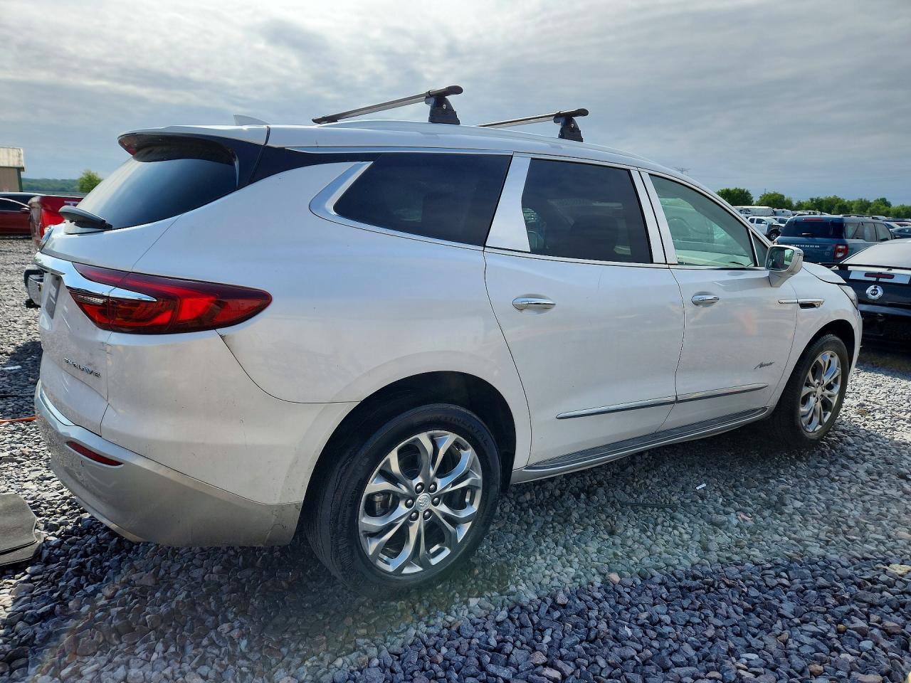 2018 BUICK ENCLAVE AVENIR