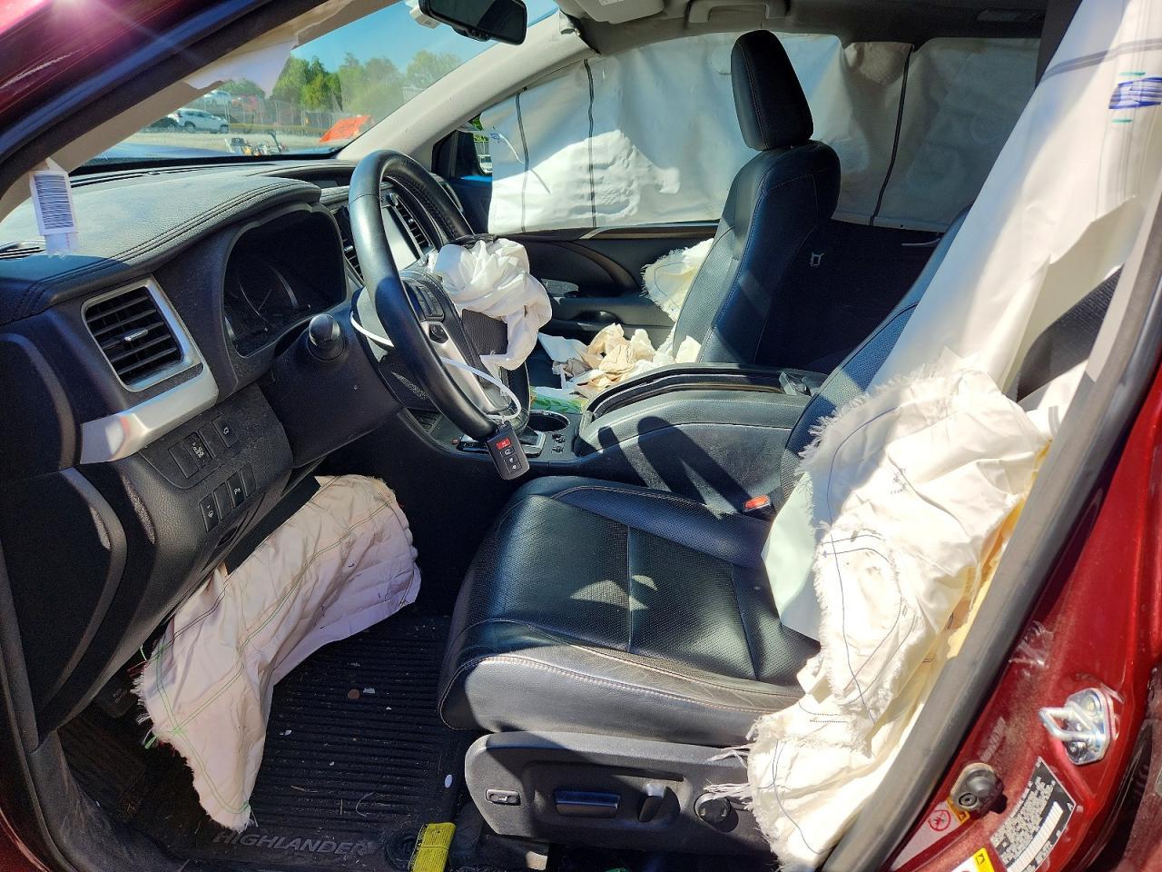 2014 TOYOTA HIGHLANDER