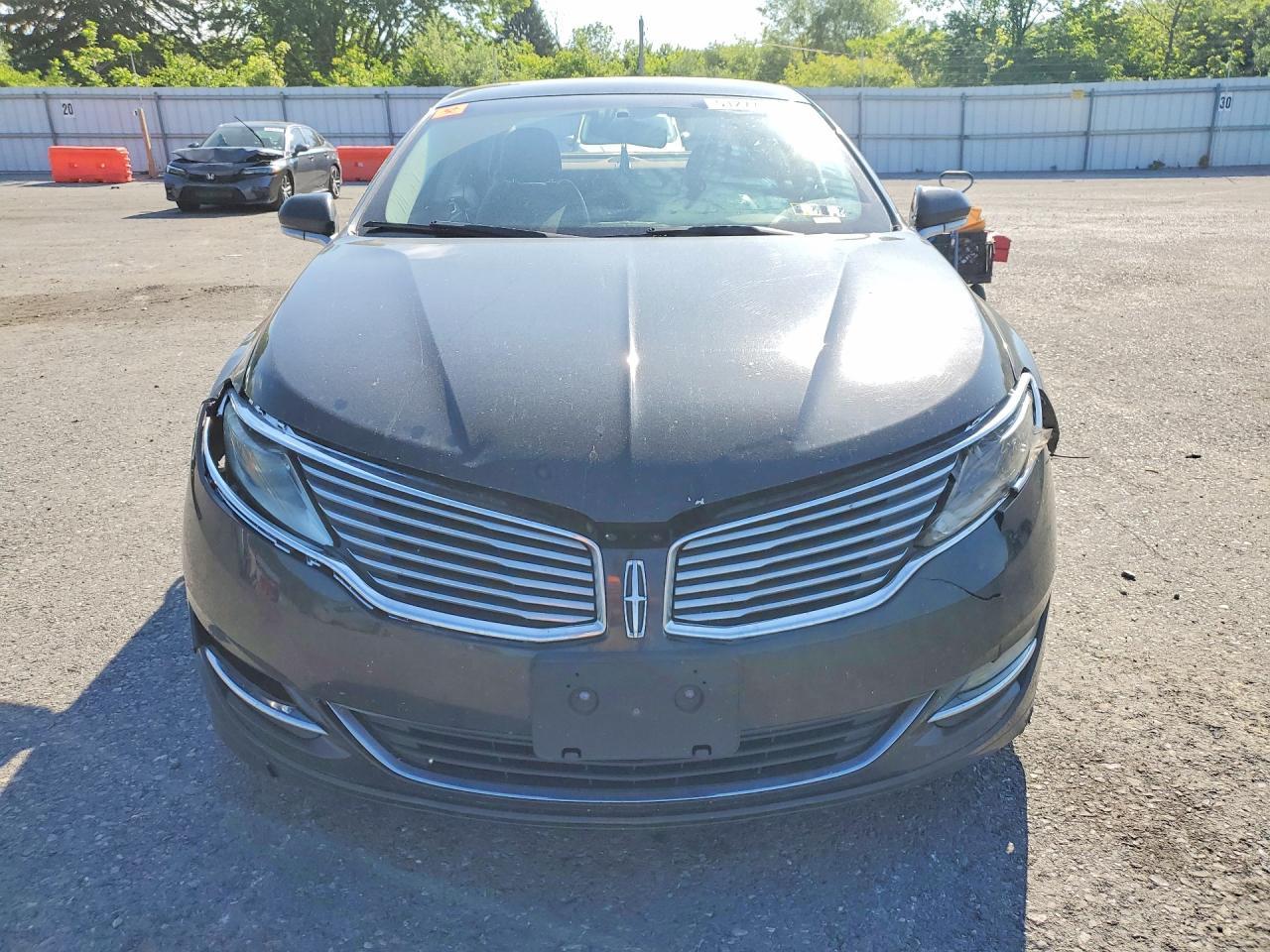 2013 LINCOLN MKZ