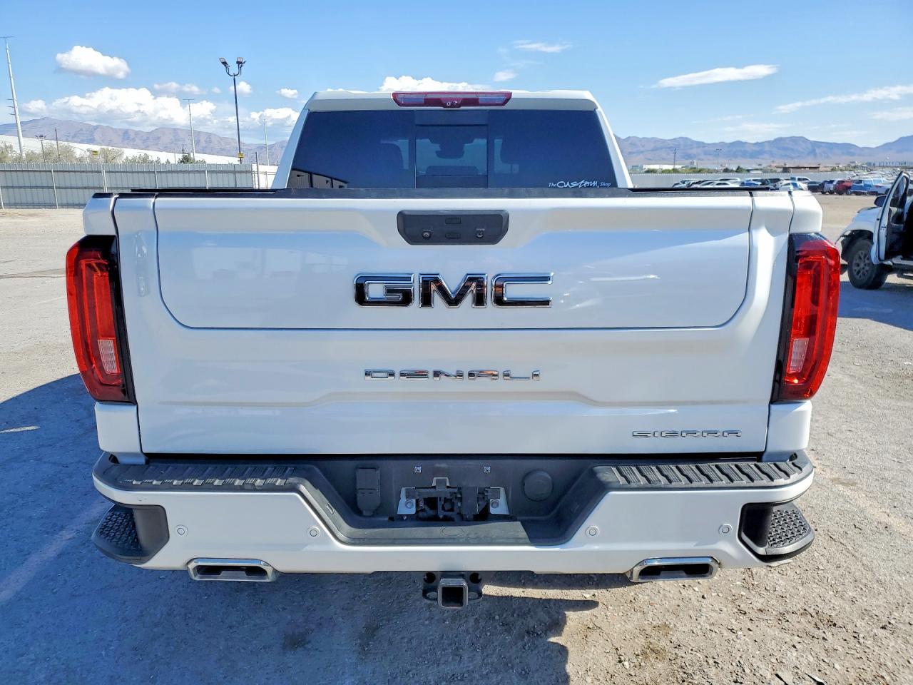 2022 GMC Sierra