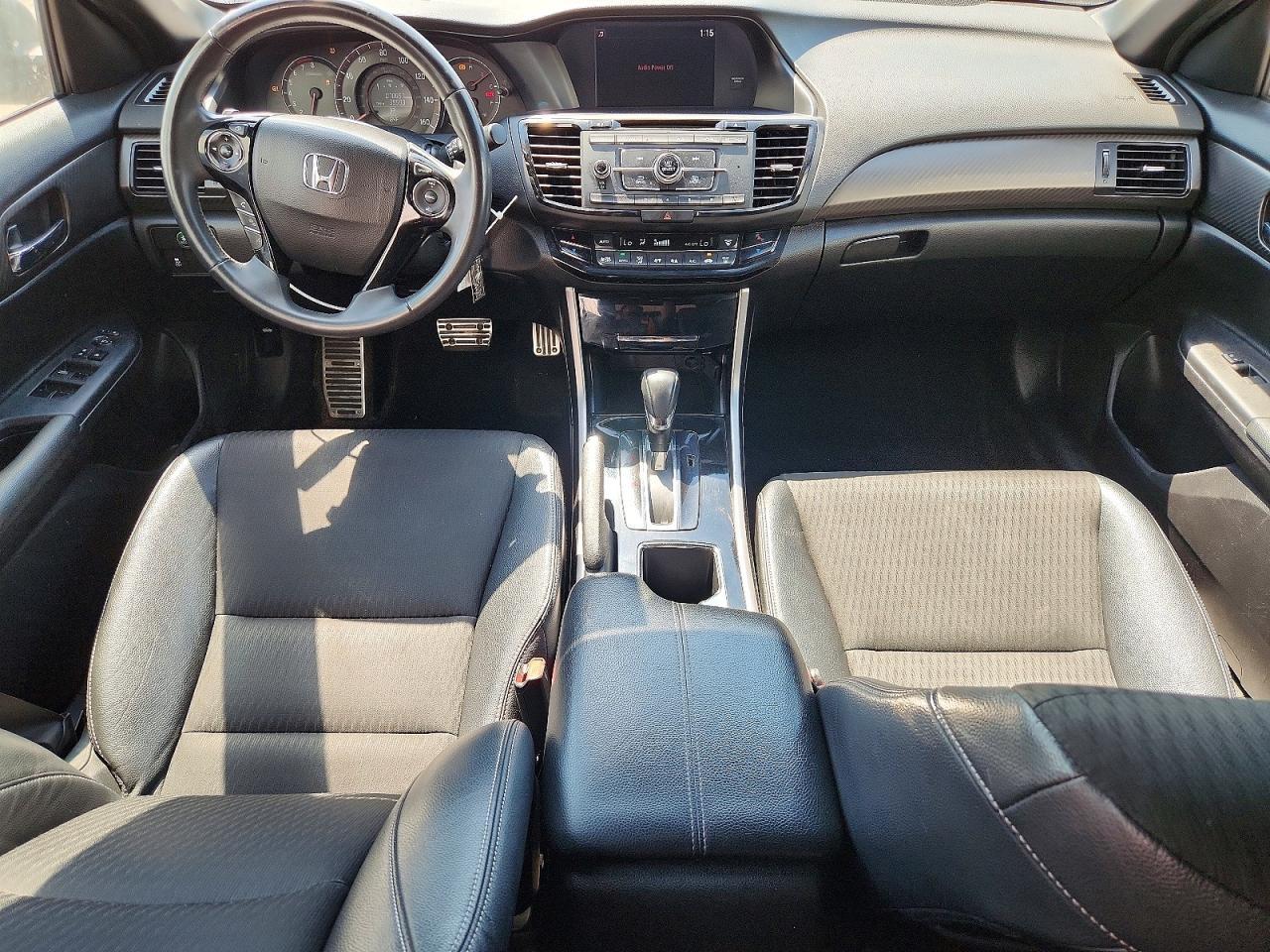 2017 HONDA ACCORD