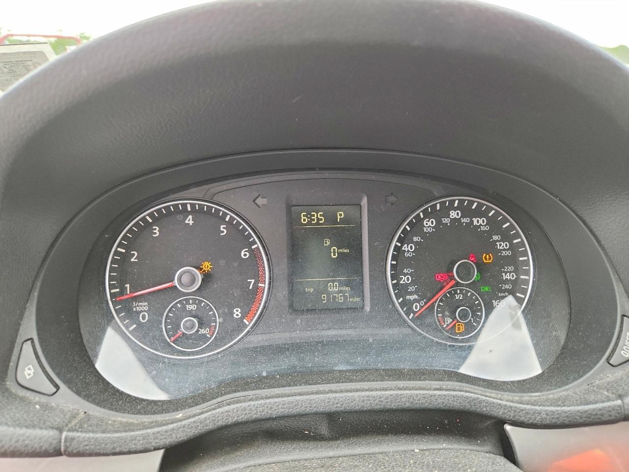 2012 VOLKSWAGEN Passat
