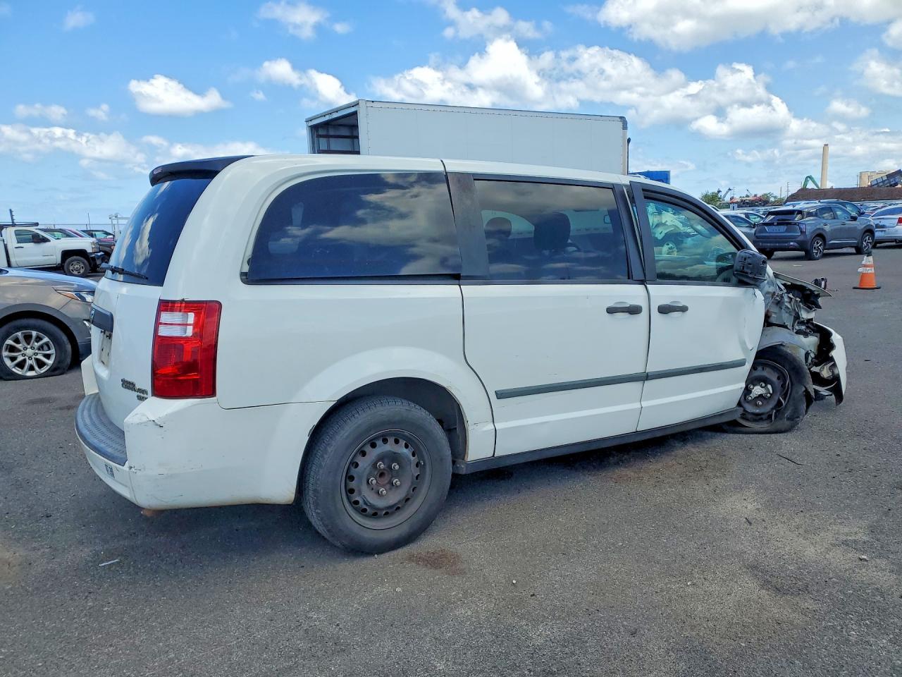 2010 DODGE Grandravan