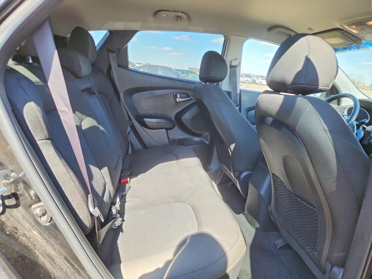2015 HYUNDAI TUCSON