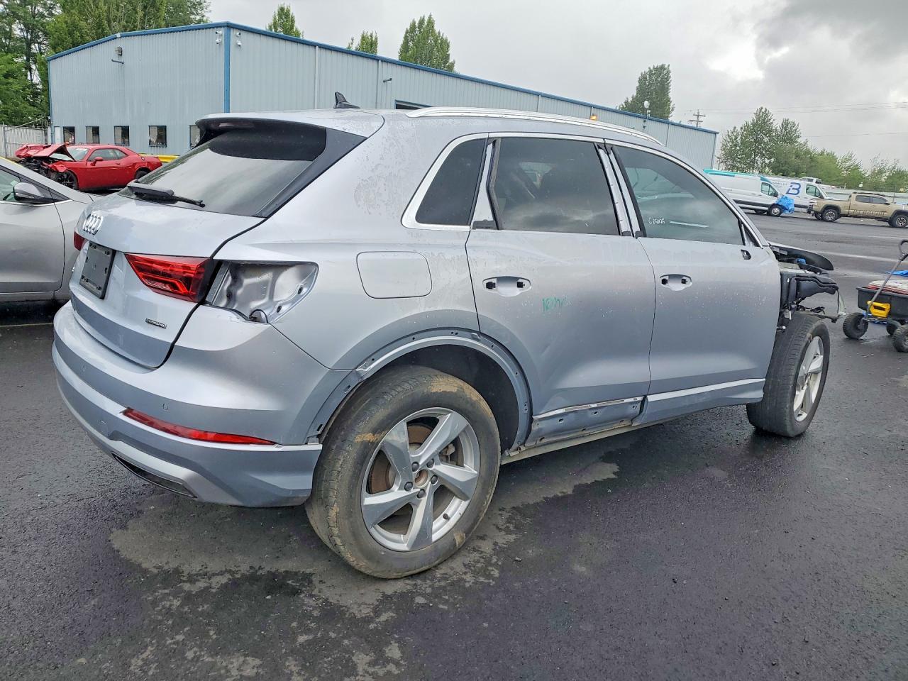 2020 AUDI Q3