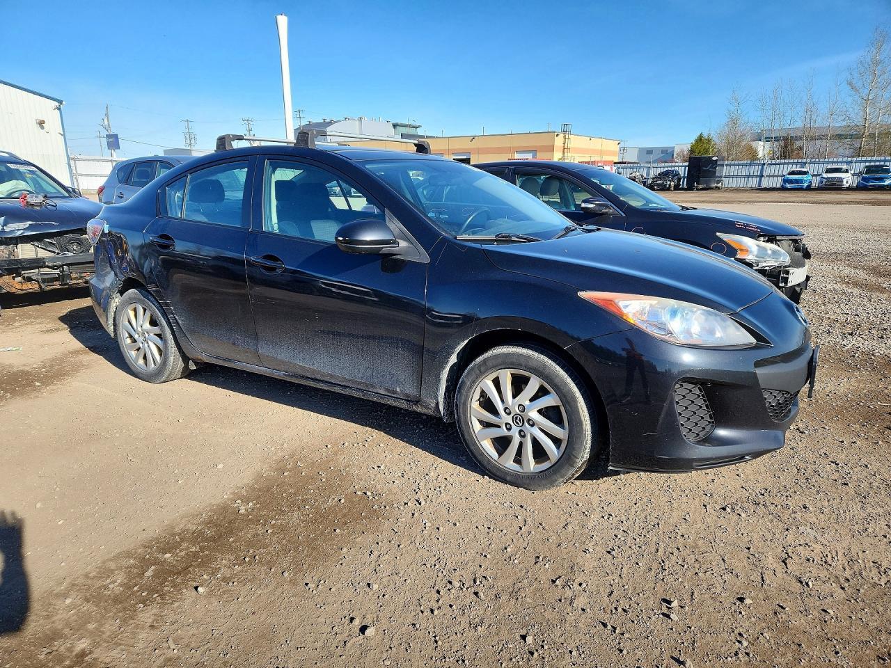 2013 MAZDA 3