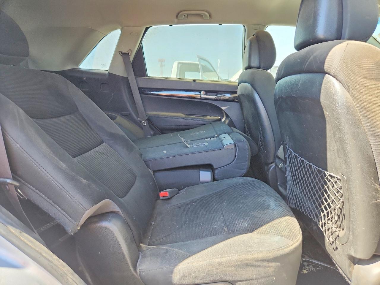 2015 KIA SORENTO