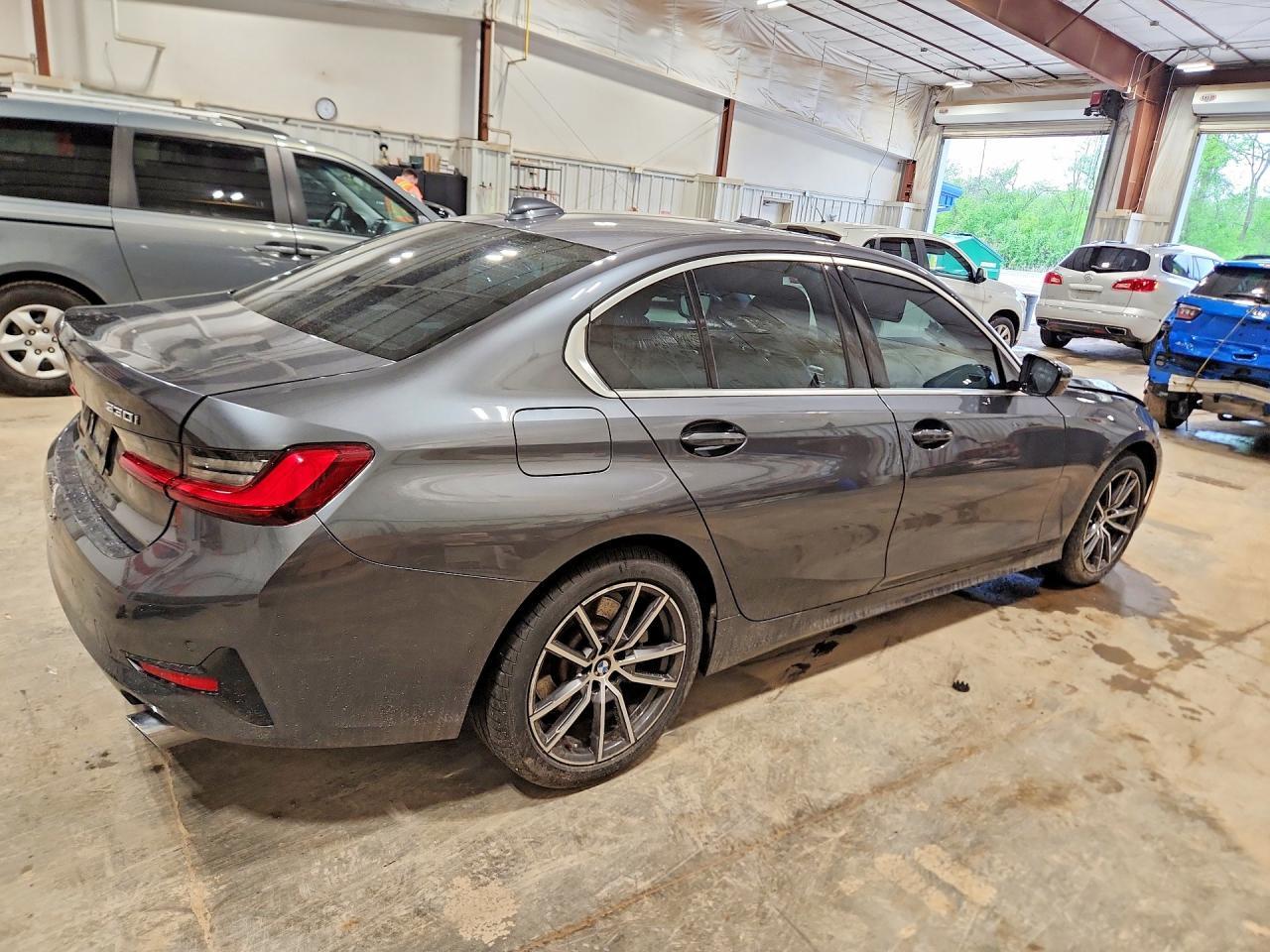 2022 BMW 3 SERIES