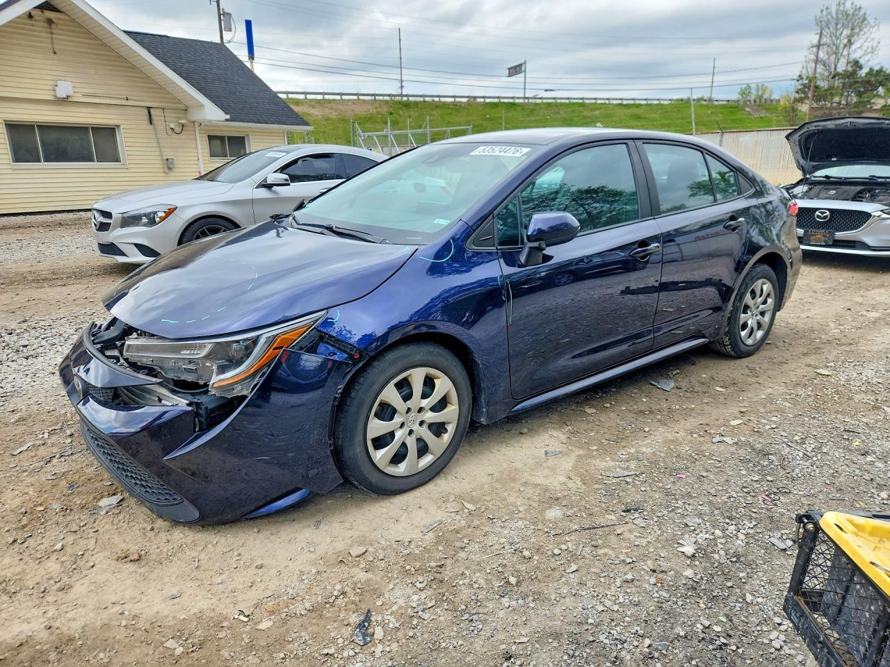 2022 TOYOTA COROLLA