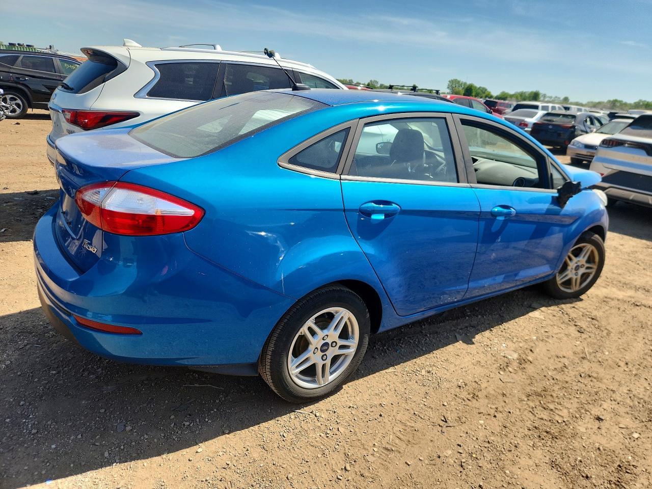 2017 FORD Fiesta