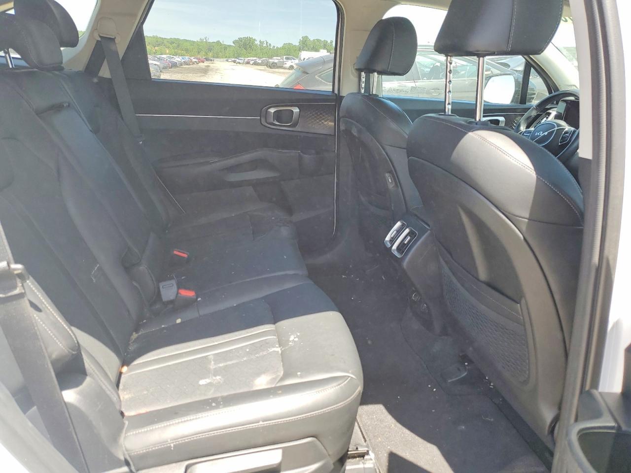 2022 KIA SORENTO