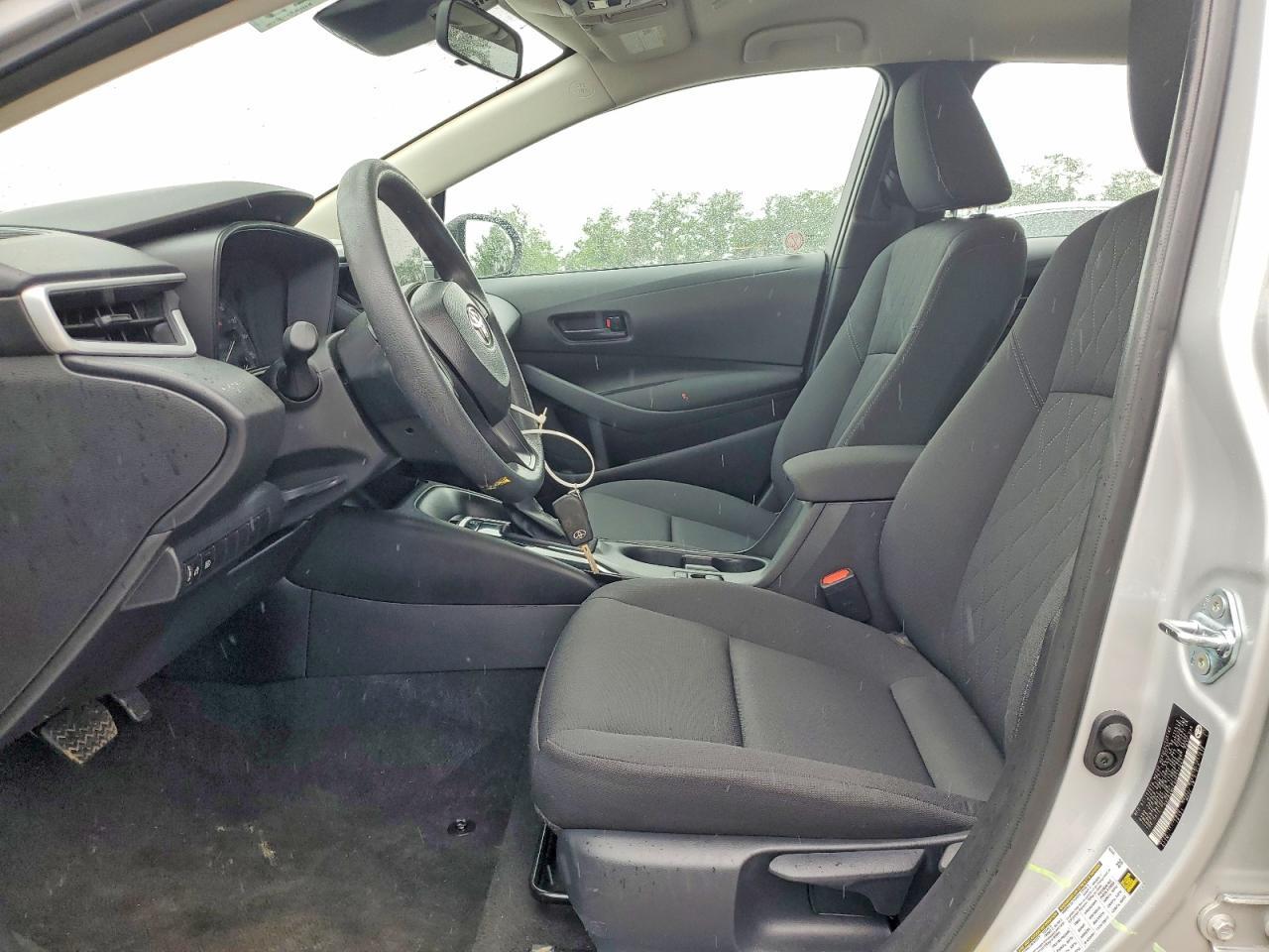 2025 TOYOTA COROLLA