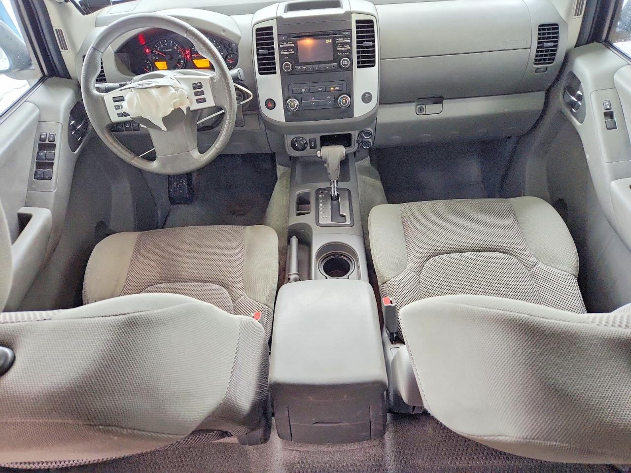 2013 NISSAN Frontier