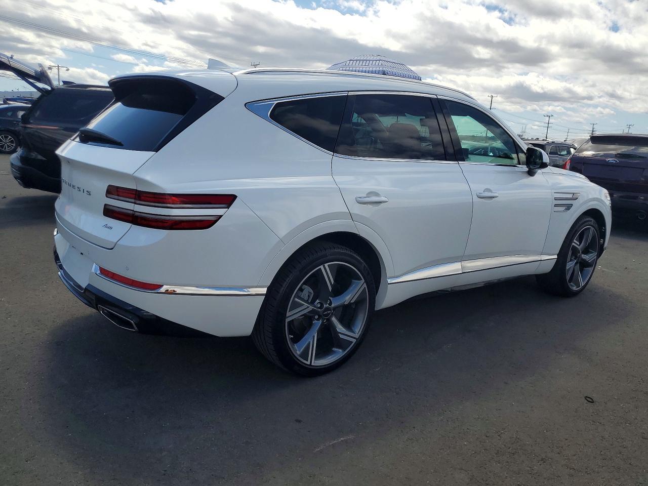2025 GENESIS GV80
