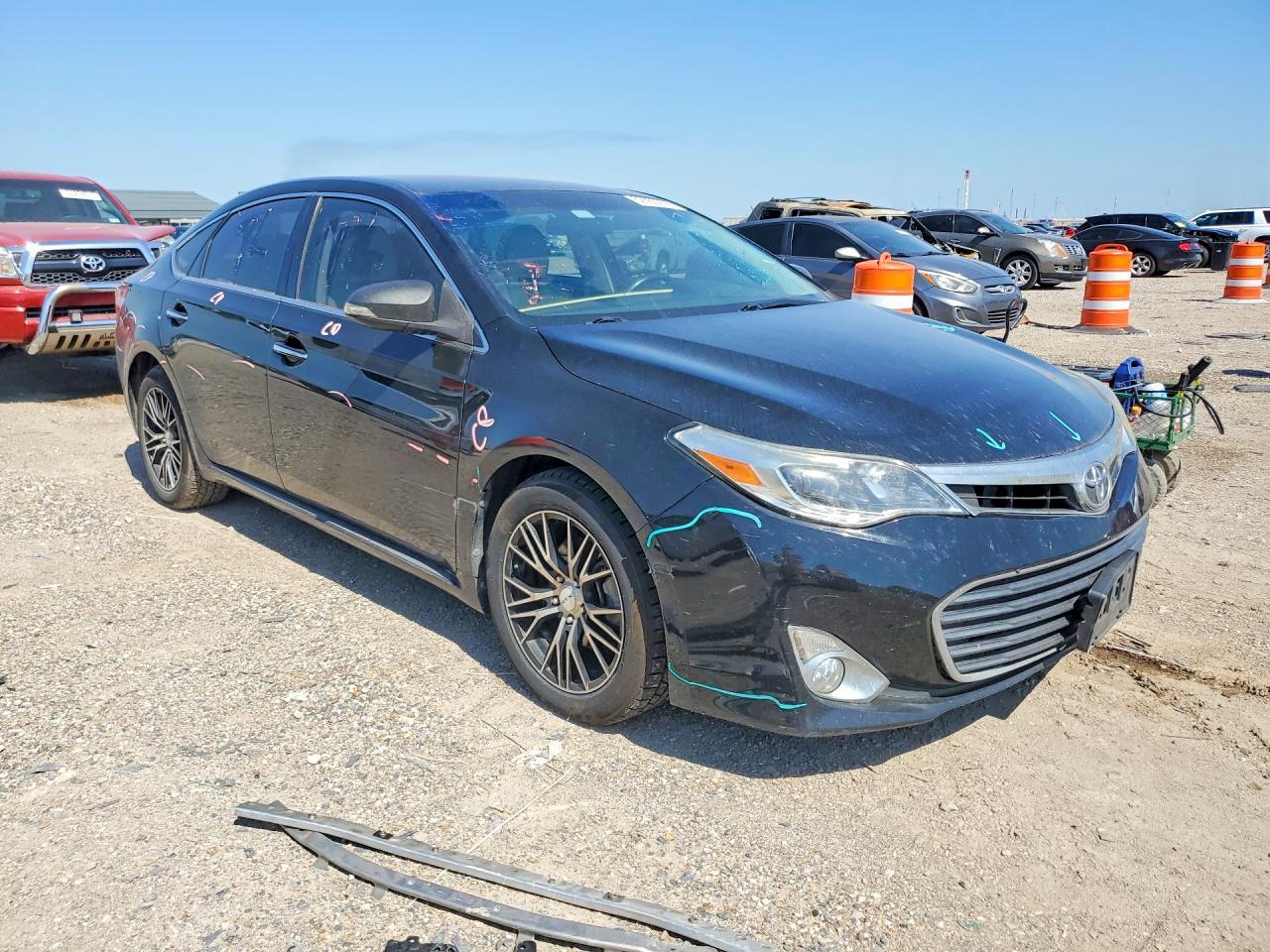2014 TOYOTA Avalon
