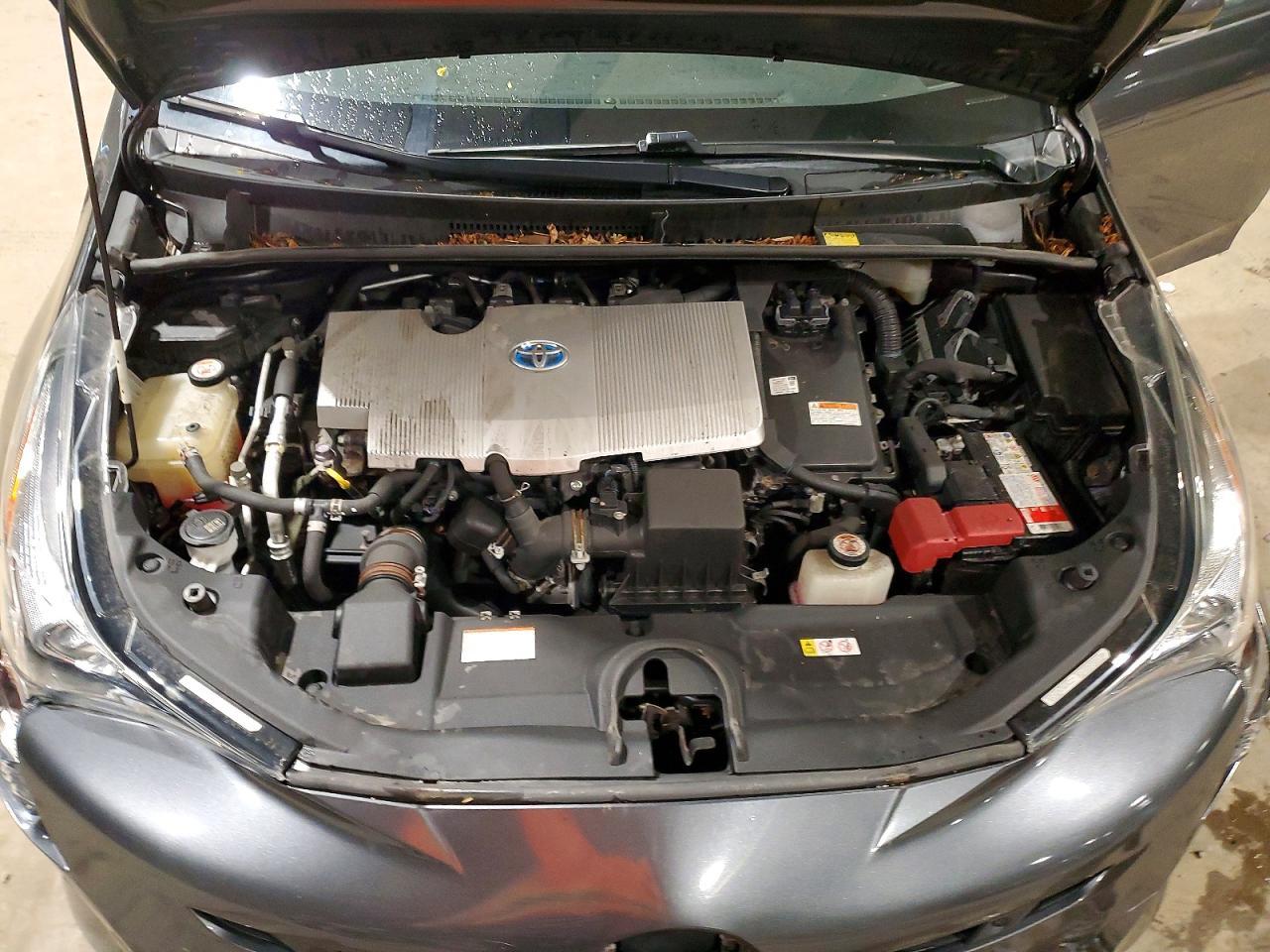 2017 TOYOTA PRIUS
