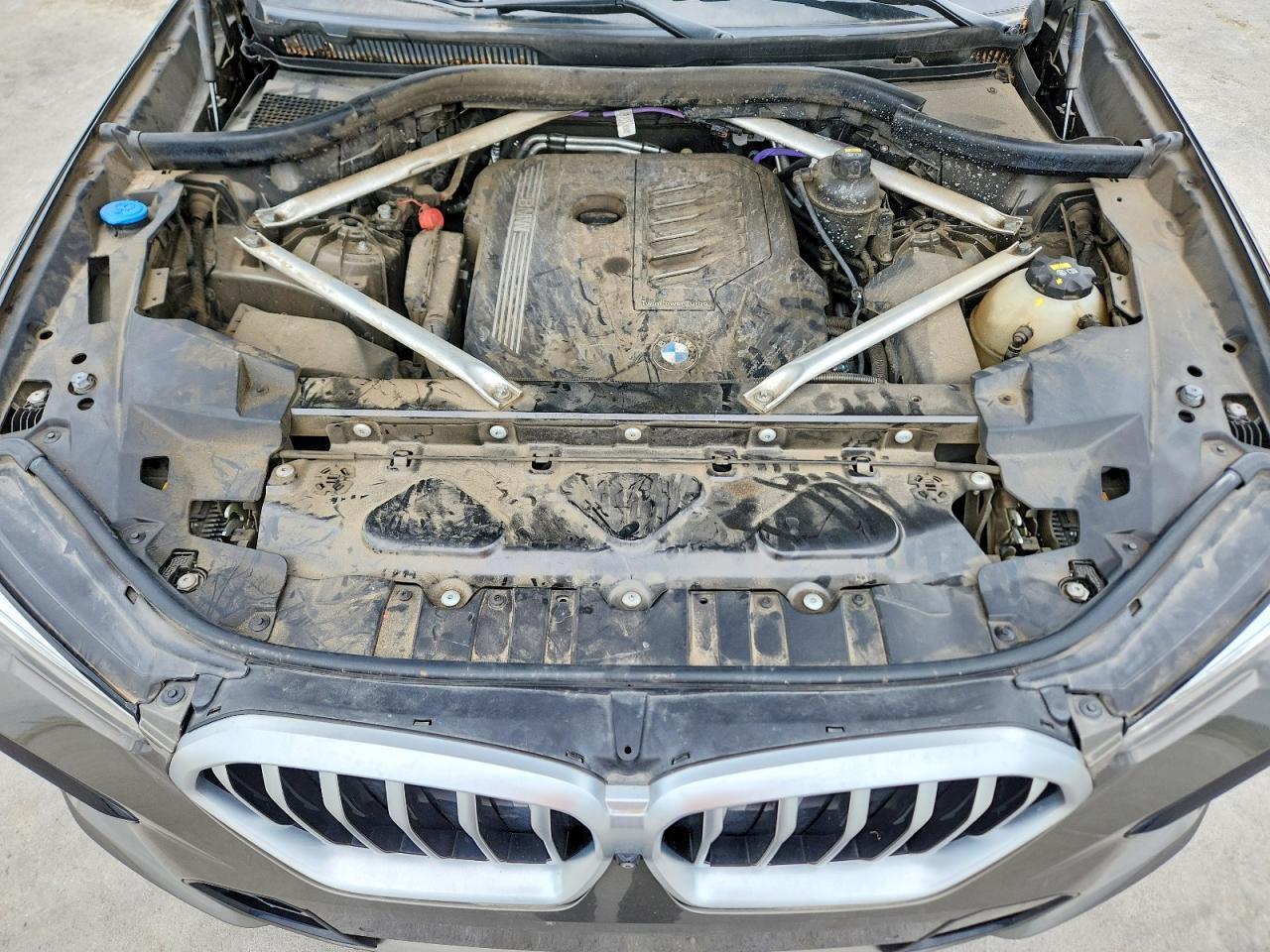 2021 BMW X6