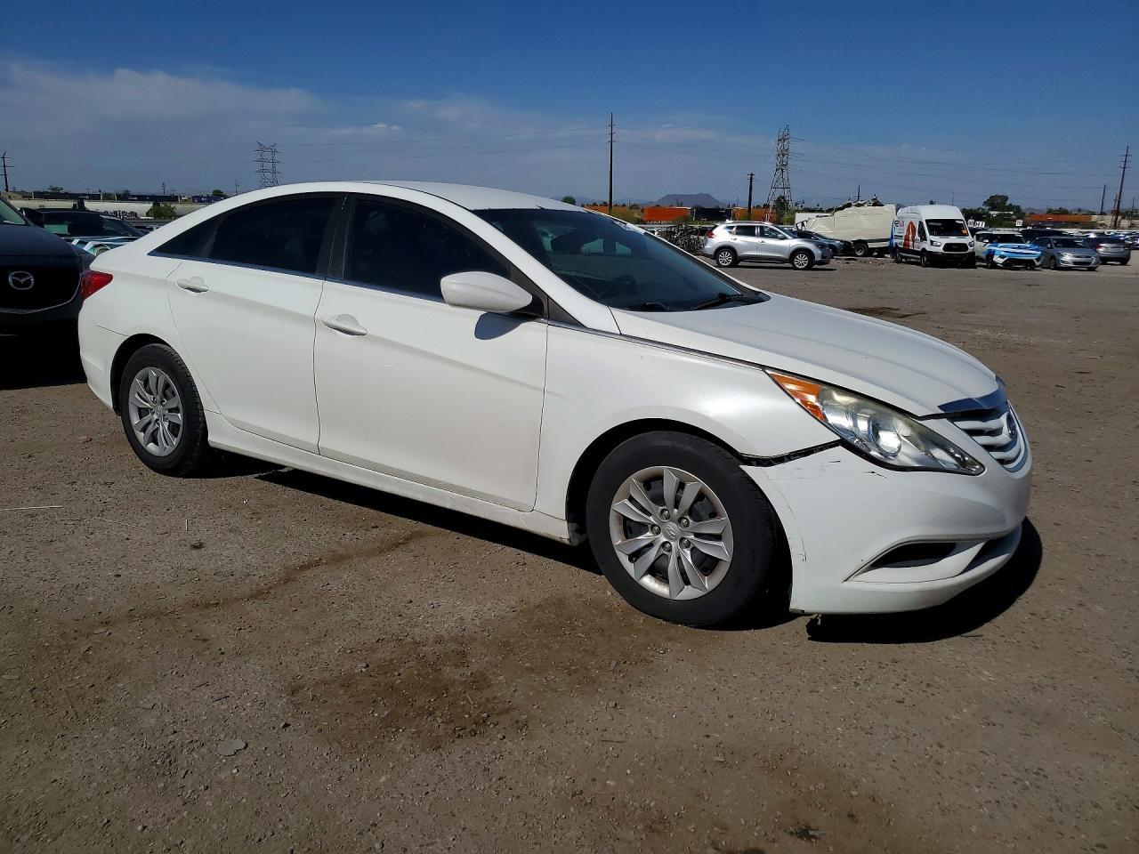 2011 HYUNDAI SONATA