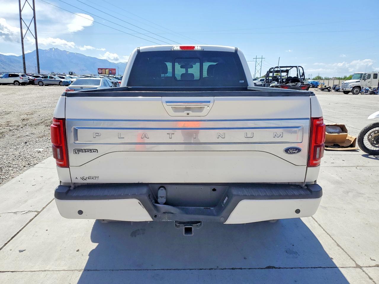 2015 FORD F-150