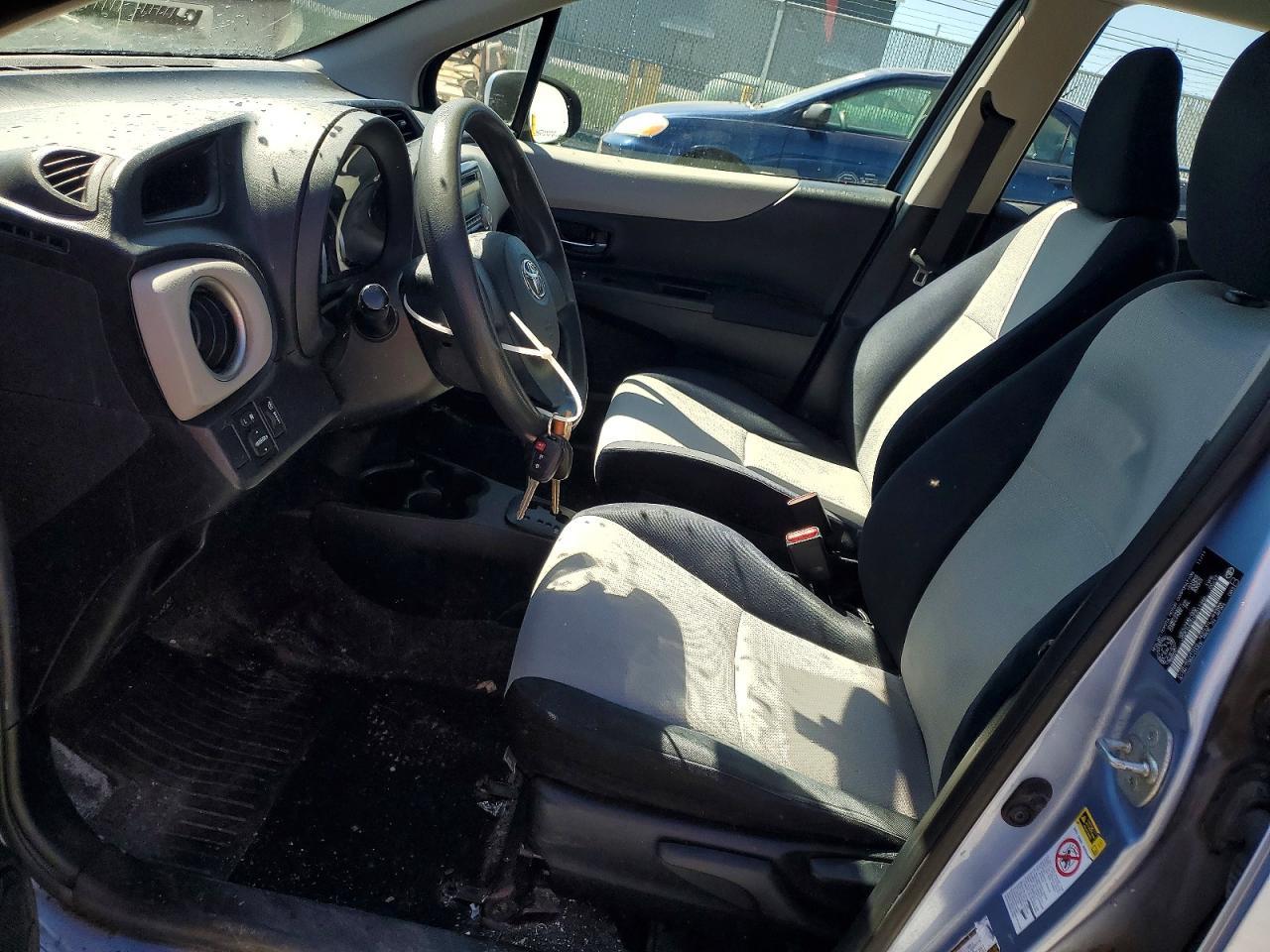 2012 TOYOTA YARIS