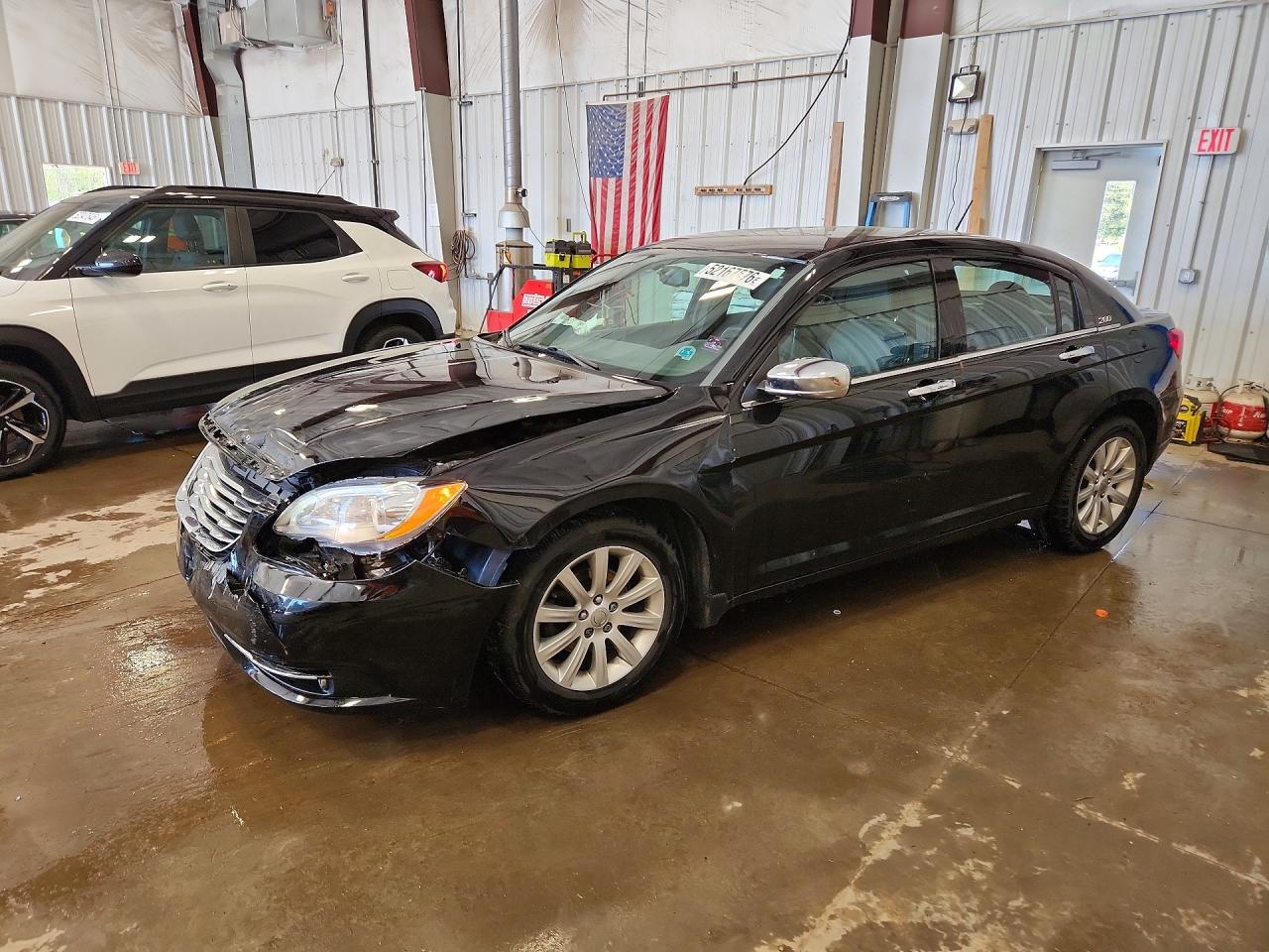2014 CHRYSLER 200
