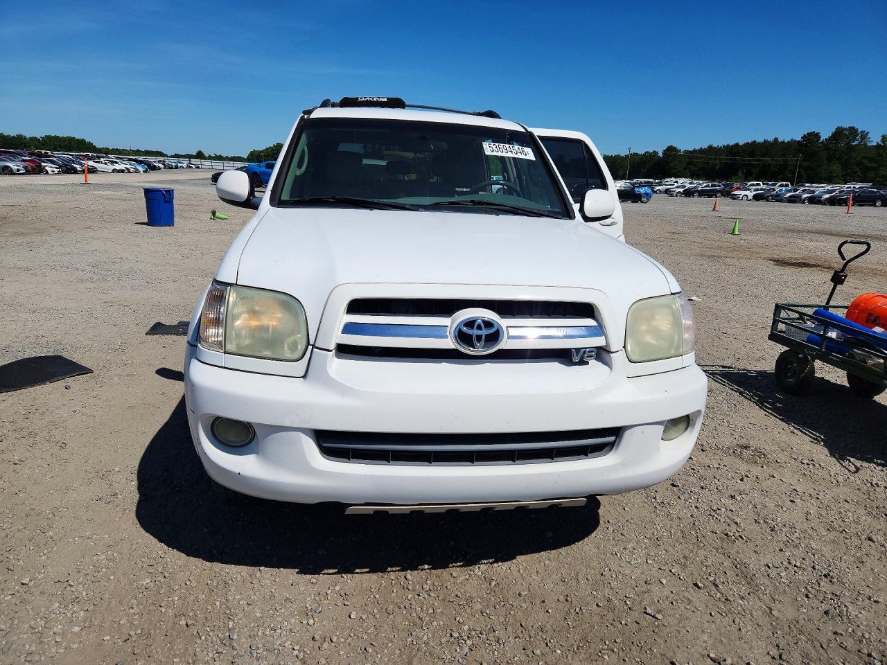 2005 TOYOTA Sequoia