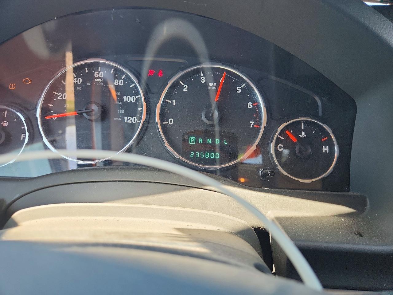 2008 JEEP Liberty