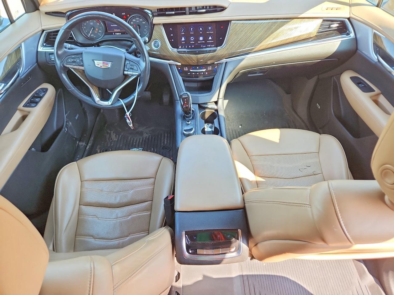 2020 CADILLAC XT6