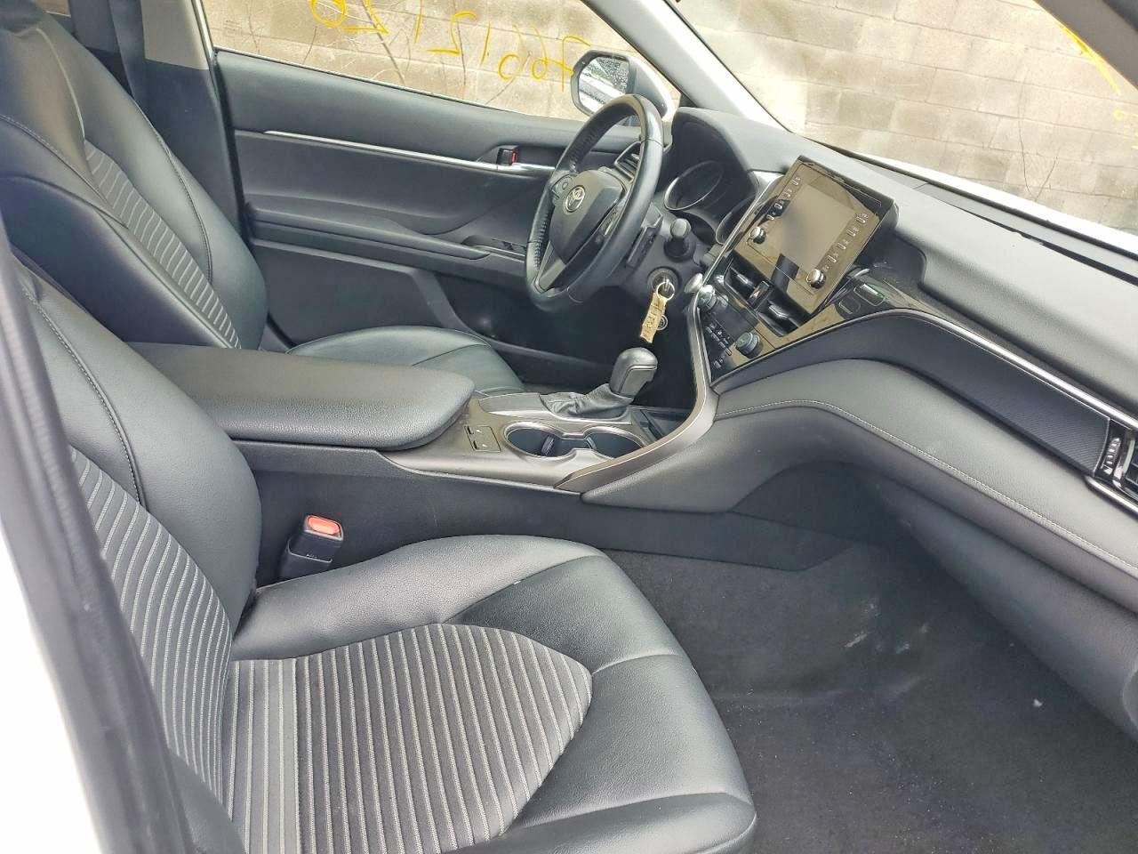2021 TOYOTA CAMRY