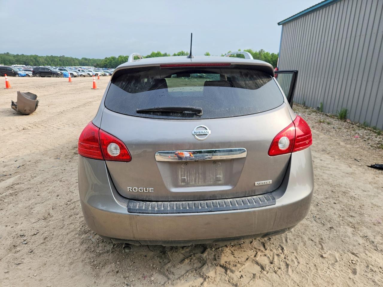 2015 NISSAN ROGUE