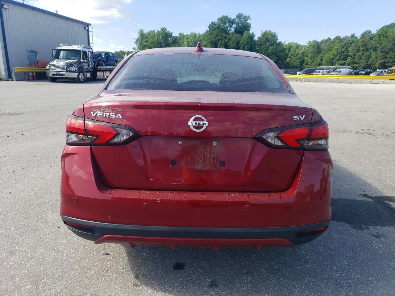 2021 NISSAN VERSA