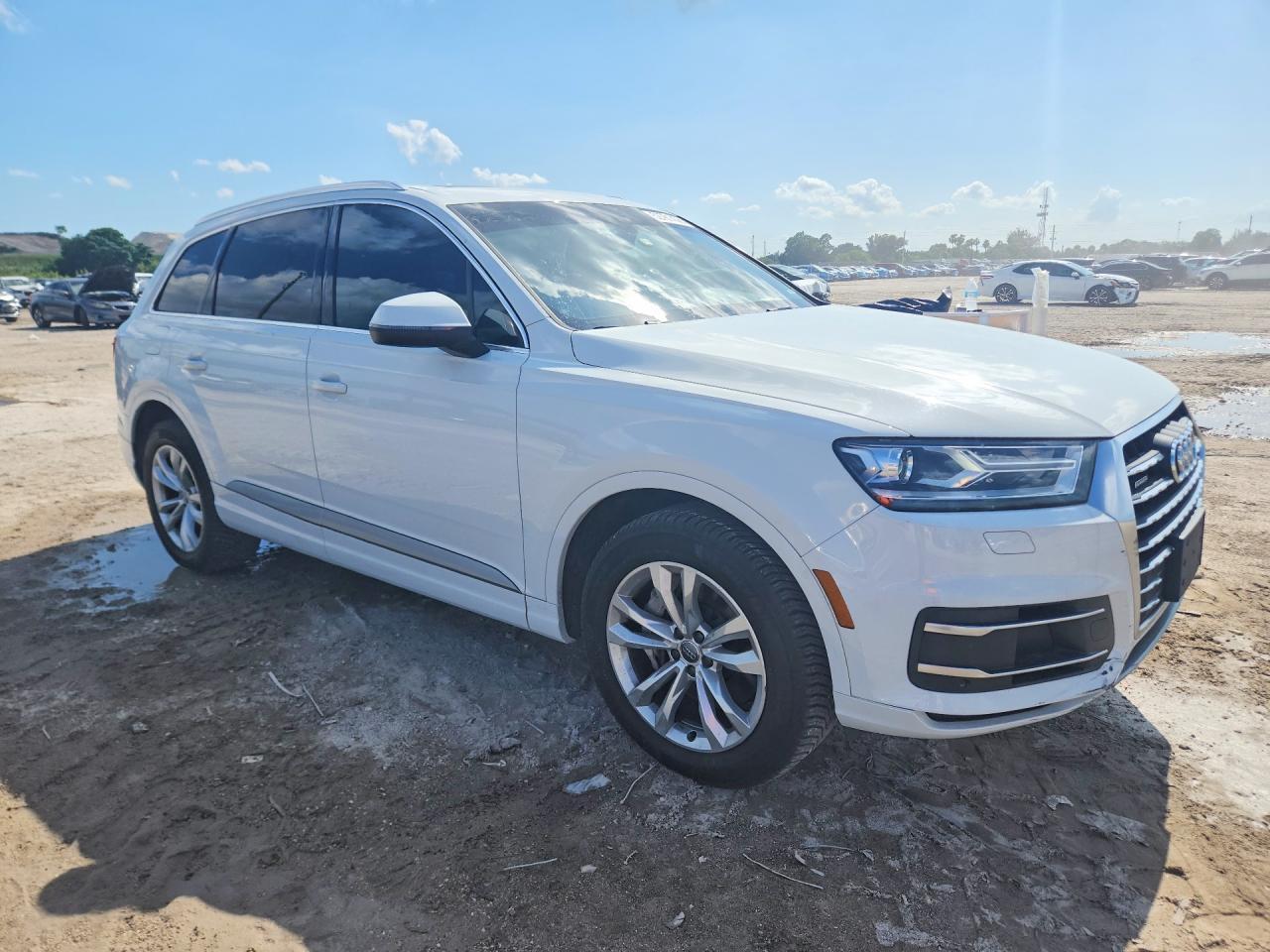 2017 AUDI Q7