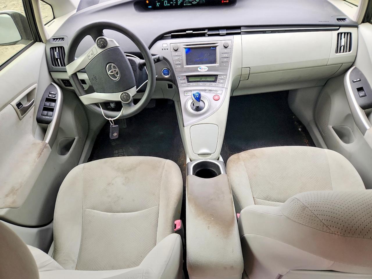 2013 TOYOTA PRIUS