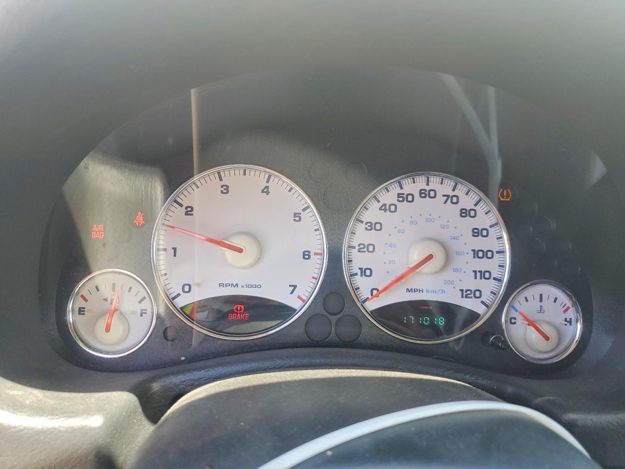 2004 JEEP Liberty