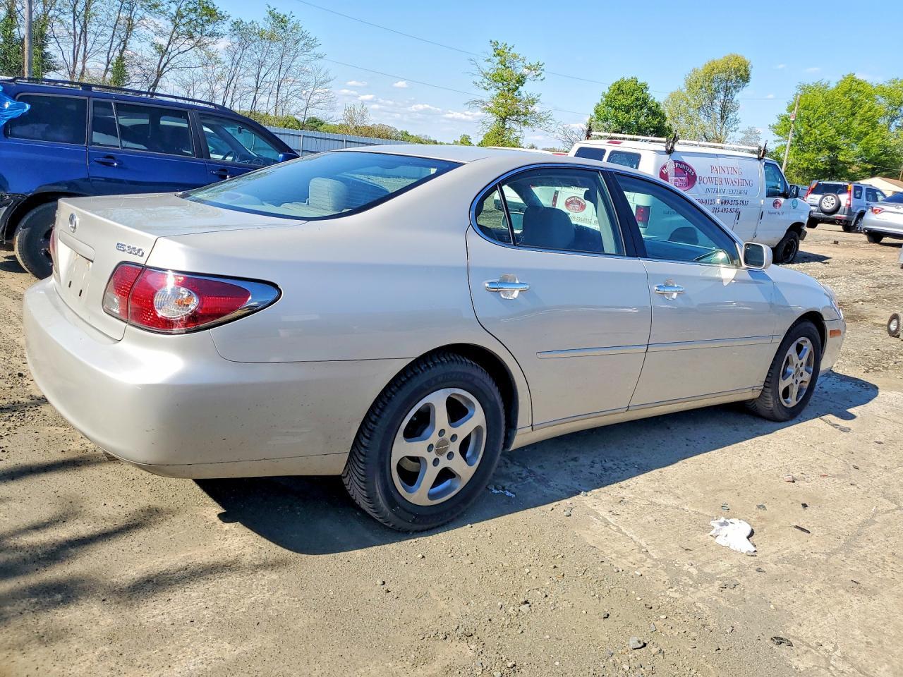 2004 LEXUS ES 330