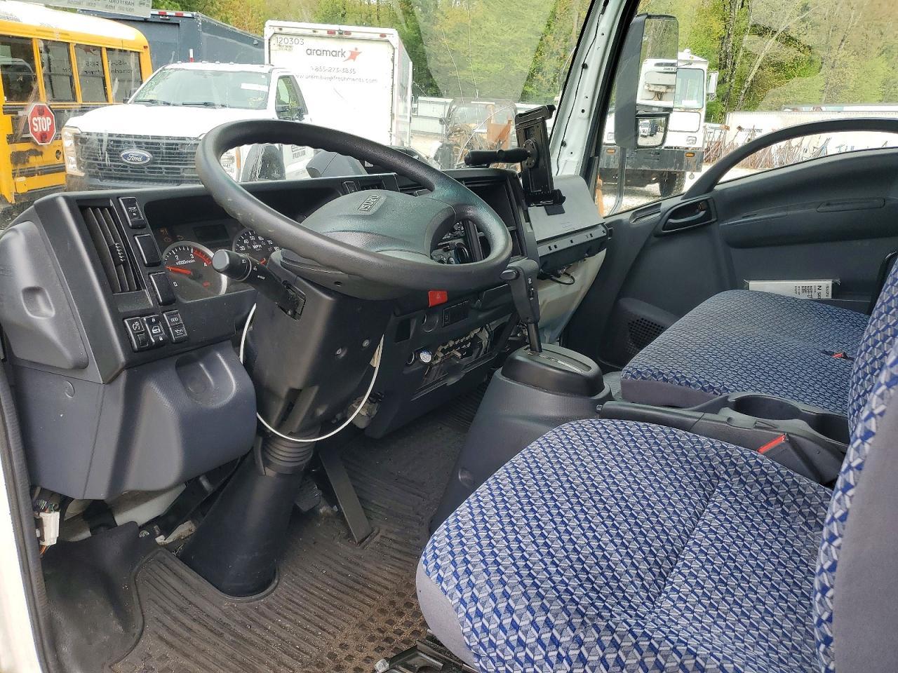 2023 ISUZU Npr Hd
