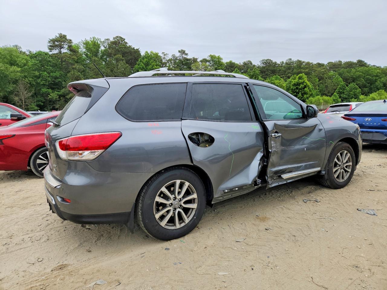 2015 NISSAN PATHFINDER