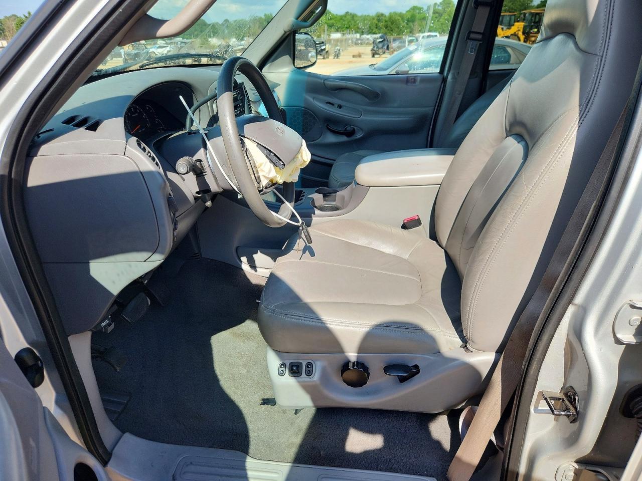 2000 FORD Expedition